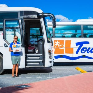 EL Tours has recently won Transfer Company of the Year for the Americas in the 2017 Holiday & Tour Specialist Awards